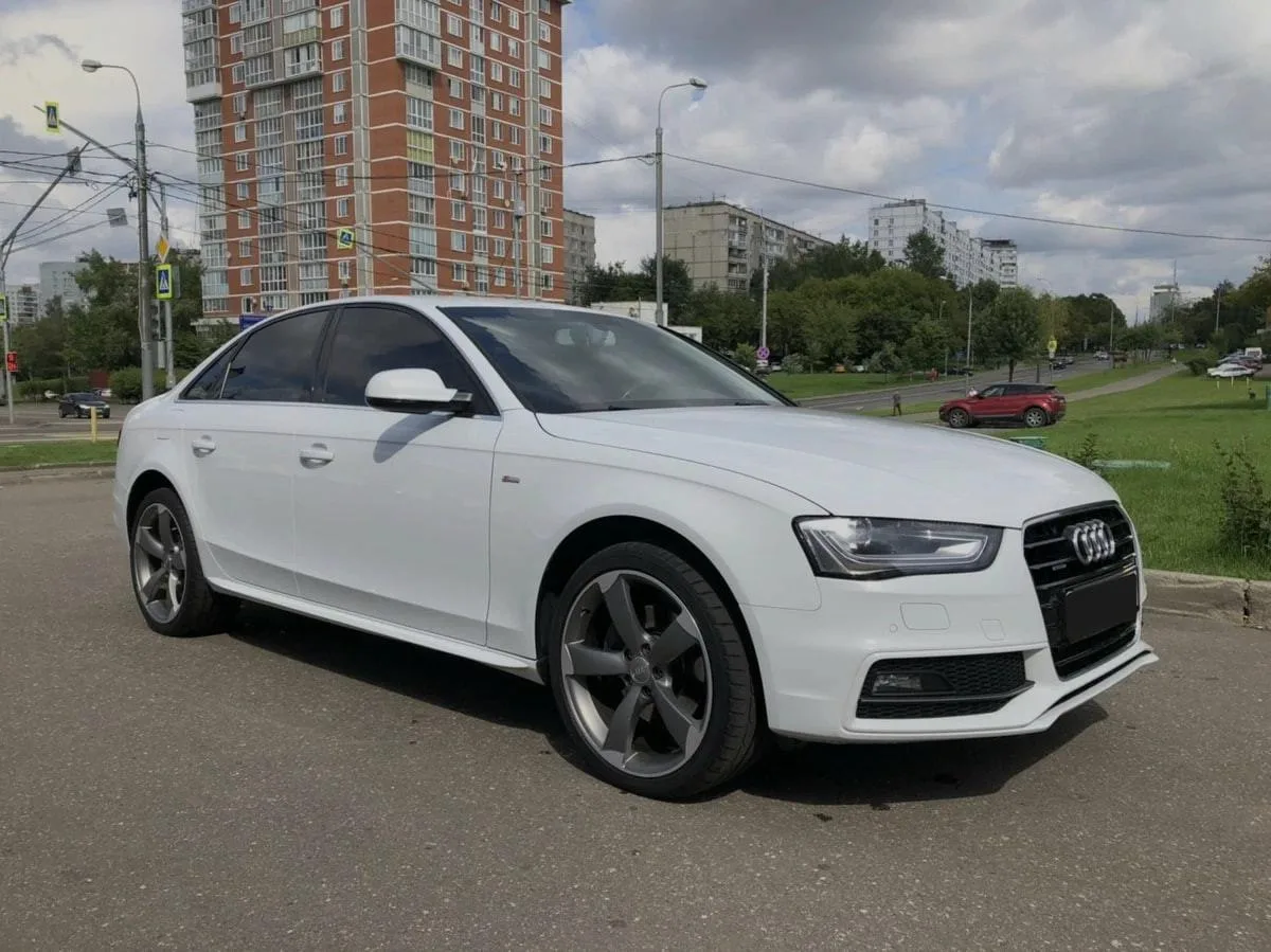 Audi A4
