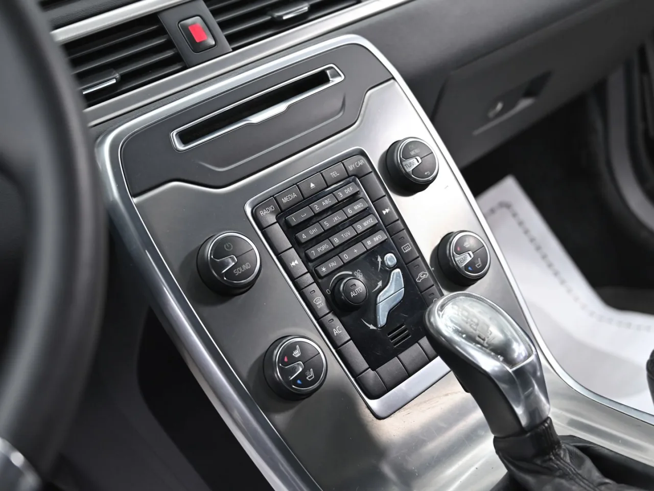 Volvo XC70