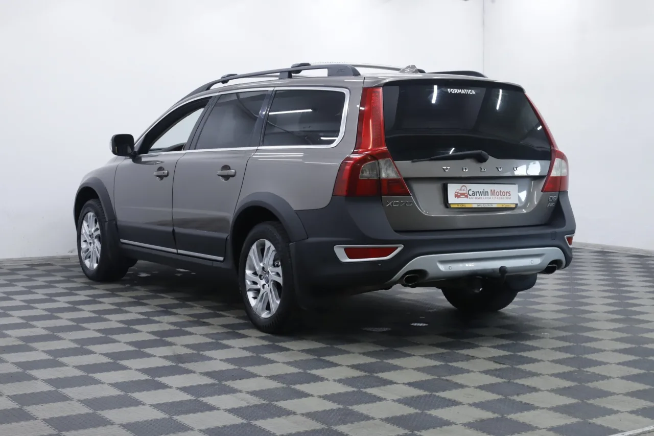 Volvo XC70