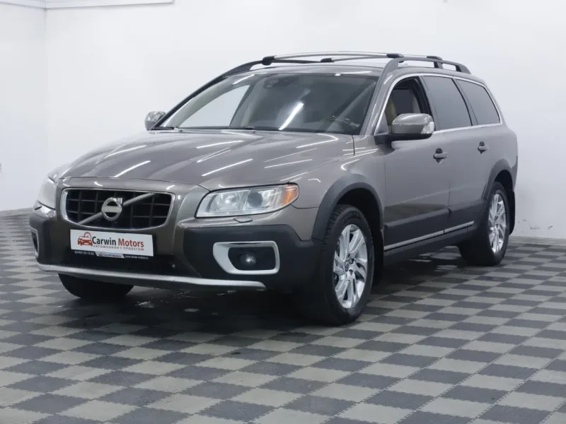 Volvo XC70 2012