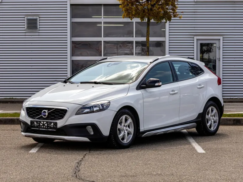 Volvo V40 Cross Country 2013