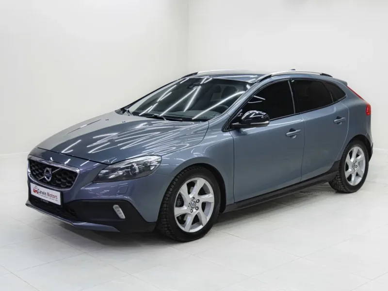 Volvo V40 2014