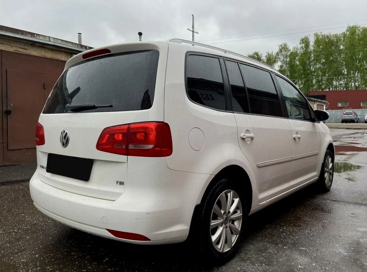 Volkswagen Touran