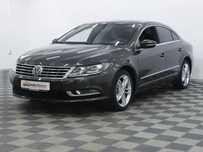 Volkswagen Passat CC 2013