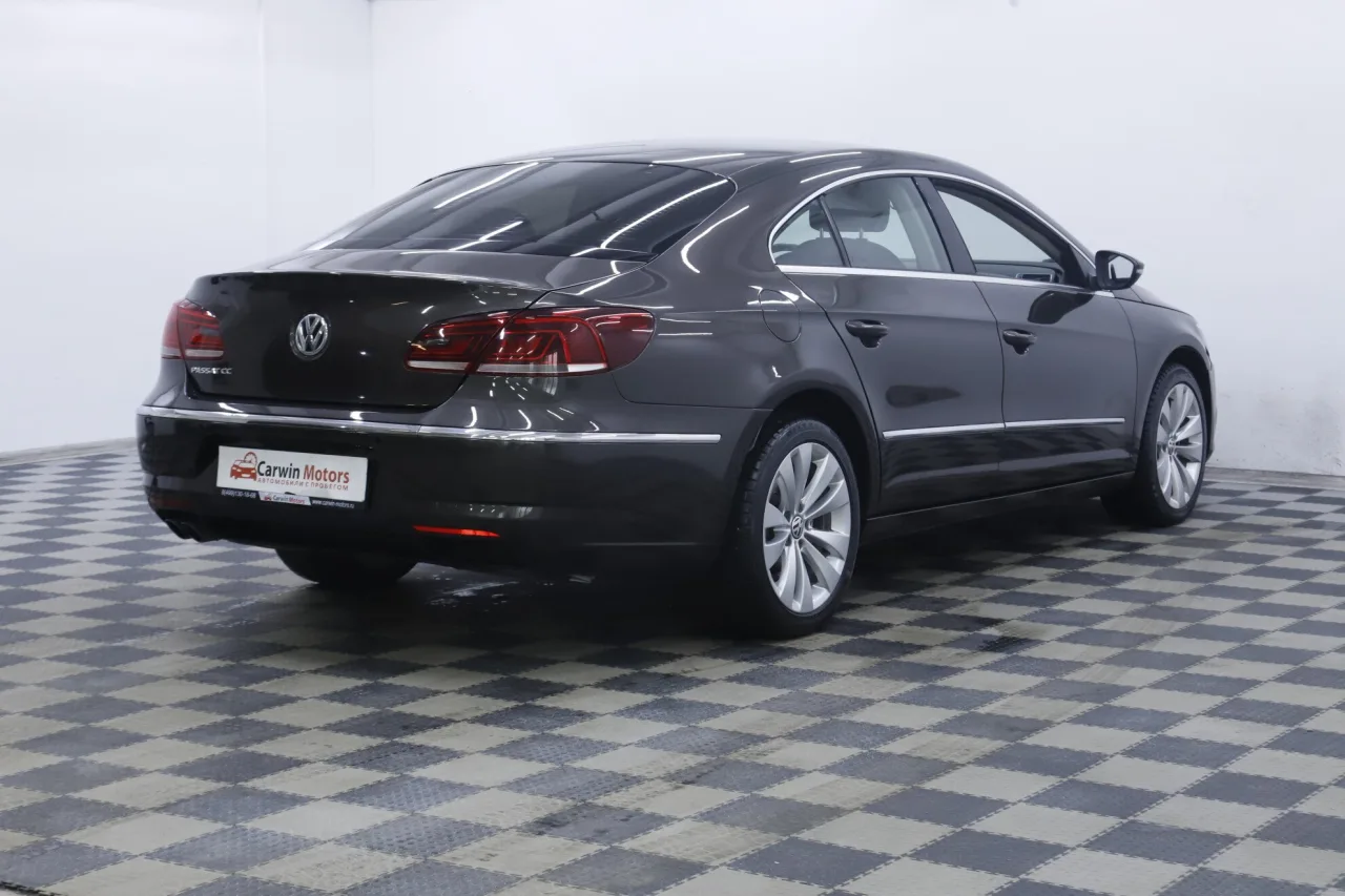Volkswagen Passat CC