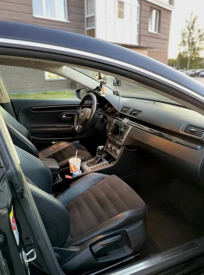 Volkswagen Passat CC